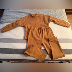 Cozy fleece Camel Sweatshirt and Pants Set